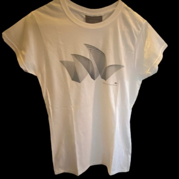 Tops - Sydney Opera House Graphic T-Shirt - NWT